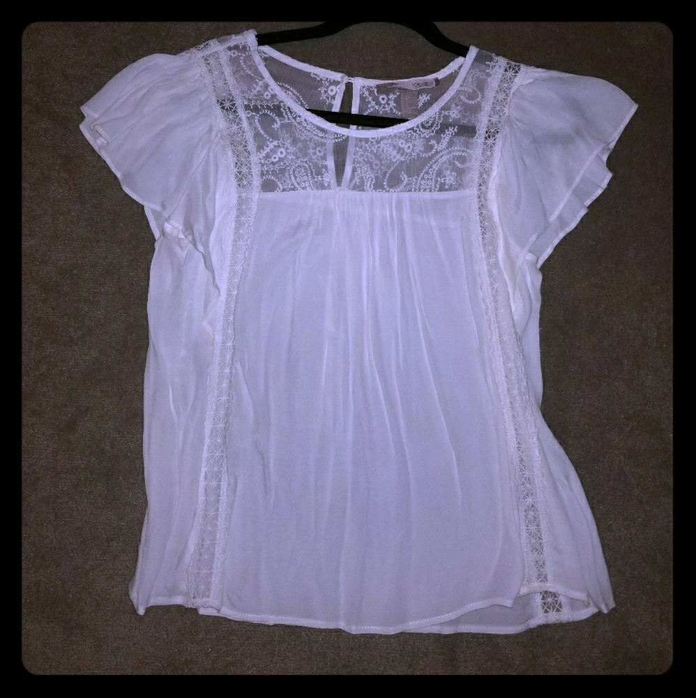Lacey top